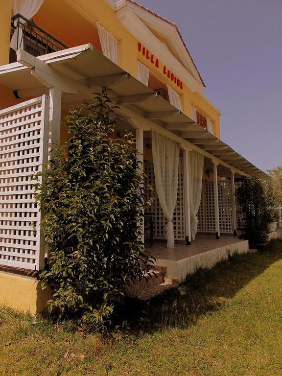 Villa Ladina Lygia  Exterior foto